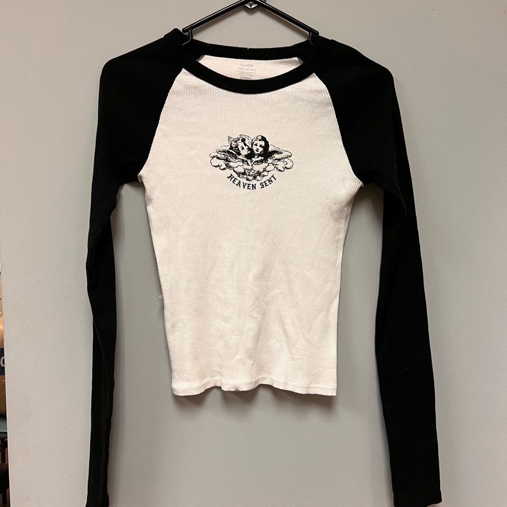 Long sleeve baseball style shirt